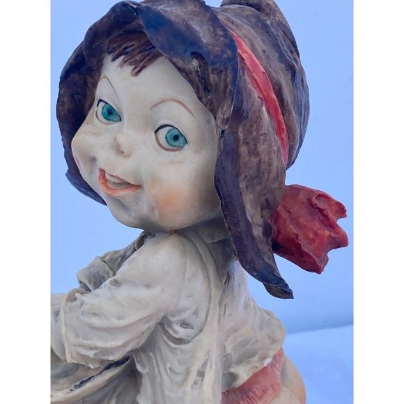Vintage Giuseppe Armani Gulliver's World Girl Washing Hands Figurine Italy Made - Picture 10 of 13